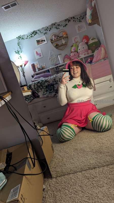 Am I still fuckable in this cosplay?