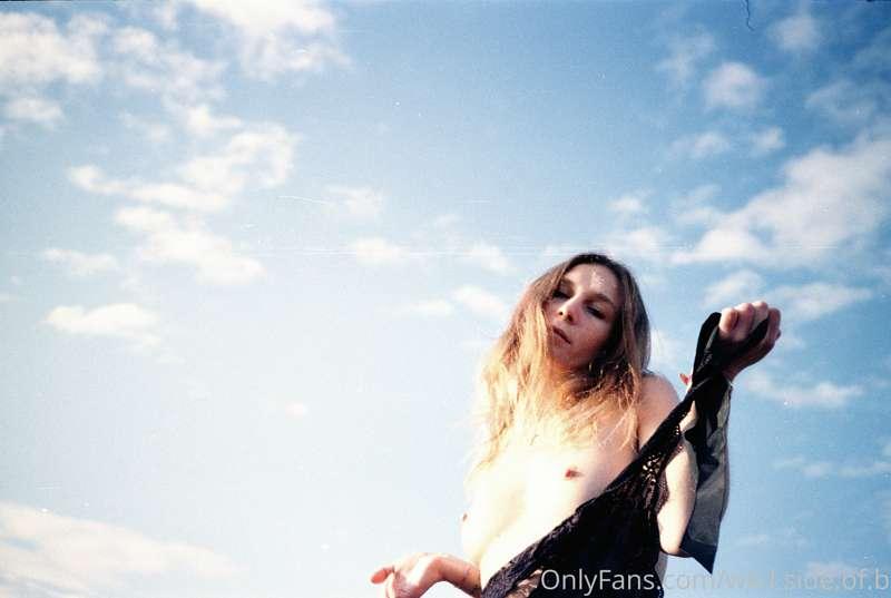 Pellicola 🔥  foto "extra" 😈