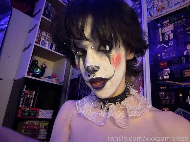 xxxzombiezx image #2