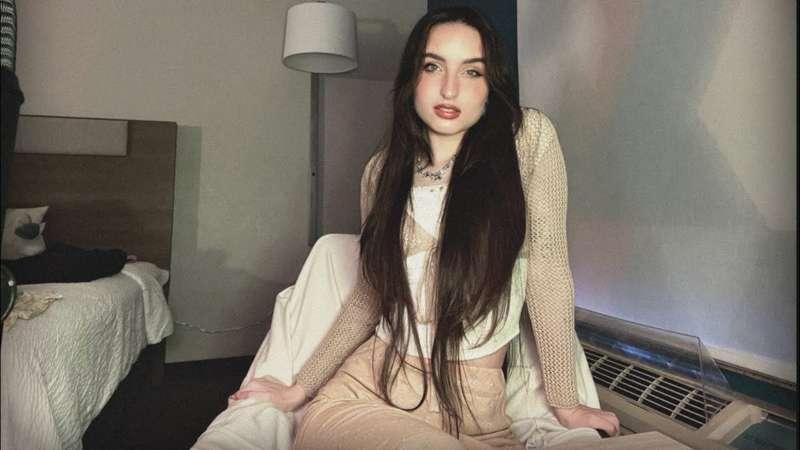 Early Release: Pure Mouth Sounds ASMR ( Hand Sounds, Positivity, Mic Scratching w/ Long Nails ) 