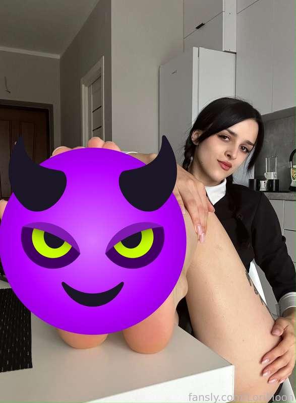 lorimoon image #0