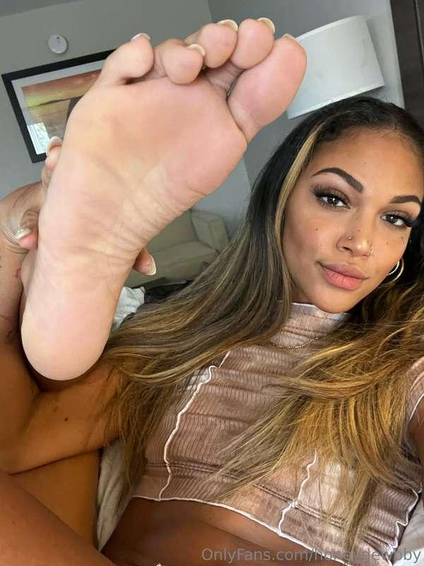 **Join my V.I.P and become My #1 FOOTBOY 👣**

 Including som..