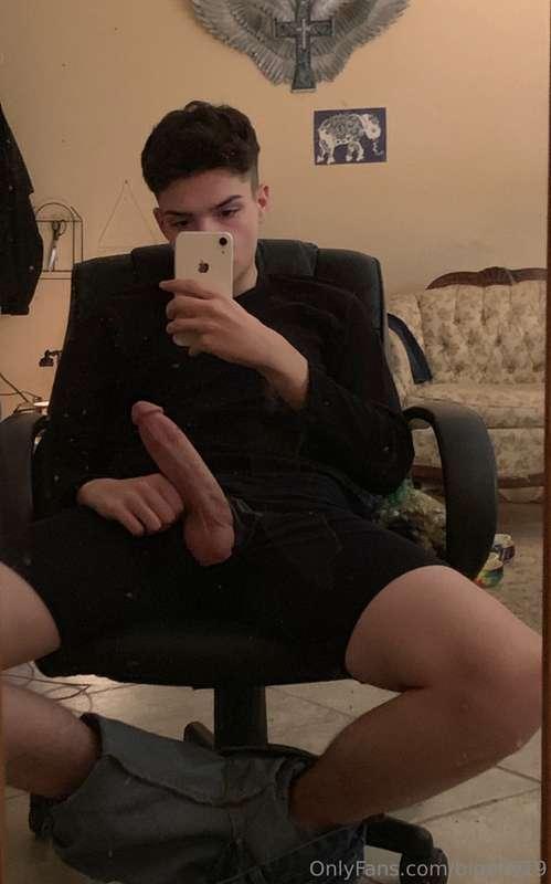Sit on this Big Twink Cock 