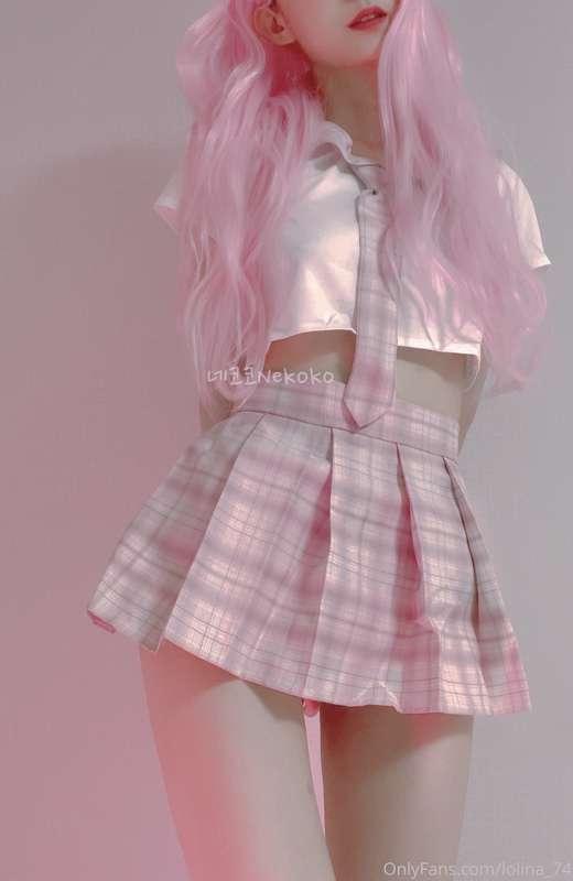 Pink hair, pink school girl💕 분홍머리, 분홍교복💕