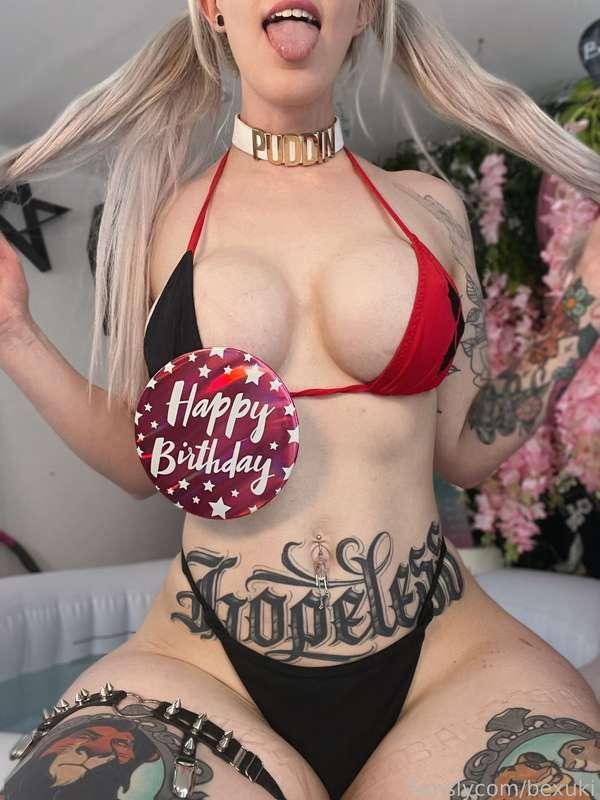 Thank you so much for an amazing birthday stream! I had such fun as Harley Quinn 😉🎂🥳🎈
