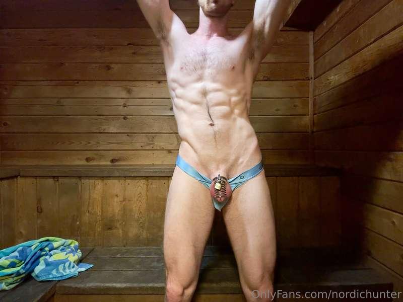 Easily my new favorite jock!

Forgot I had a wedding in Denv..
