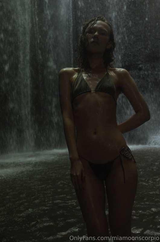 miamoonscorpio image #2