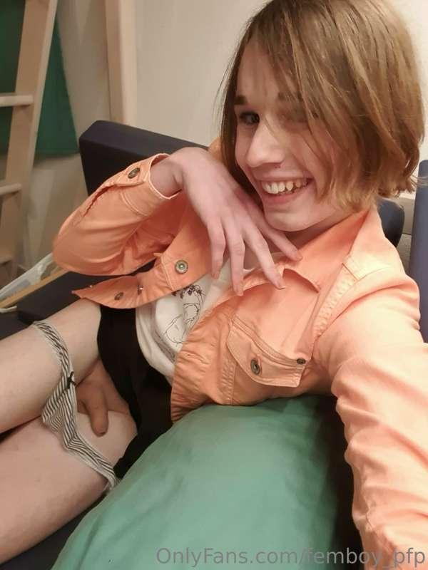 femboy_pfp image #11