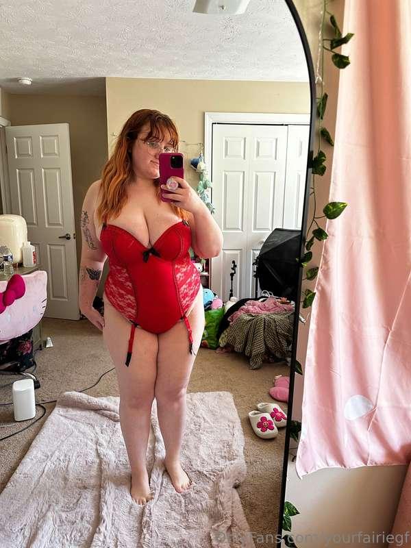 how does red look on me? ❤️