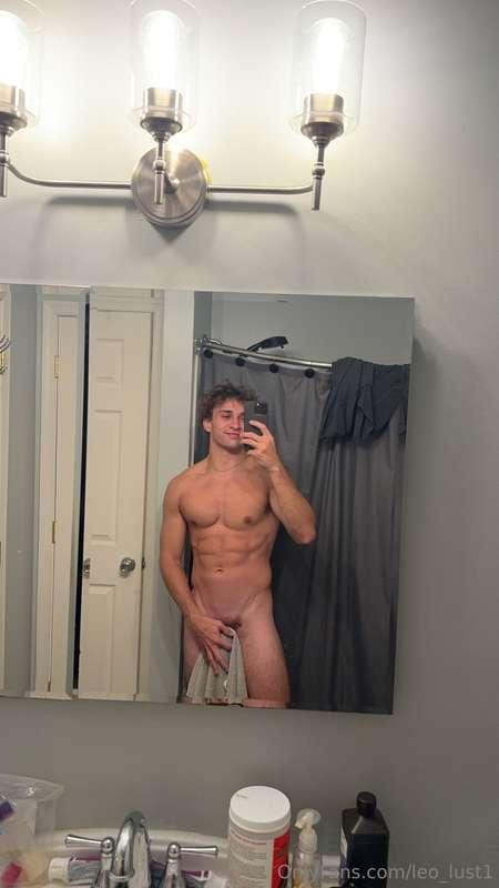 leo_lust1 image #1