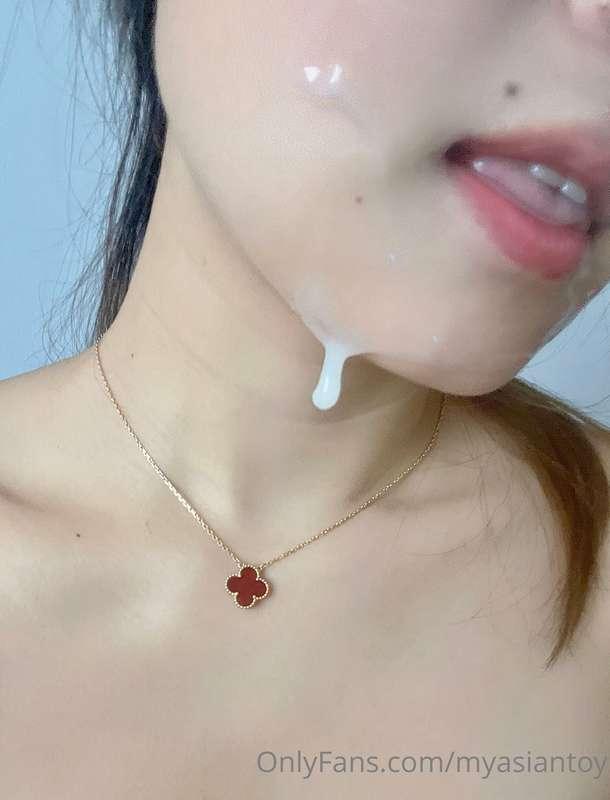 Cum on my face babe plssss 🥰🥛🥛🥛