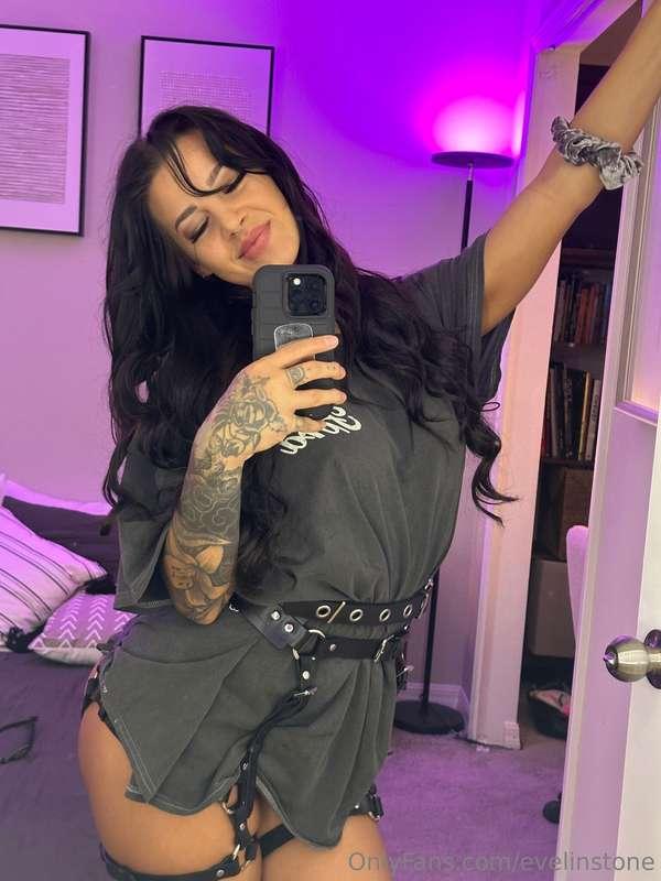 Expect me to take control tonight 😈
