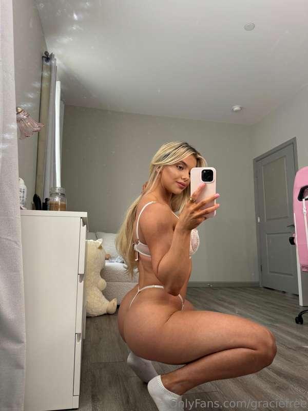 wanna see how long I can hold this? 😏 https://onlyfans.com/g..
