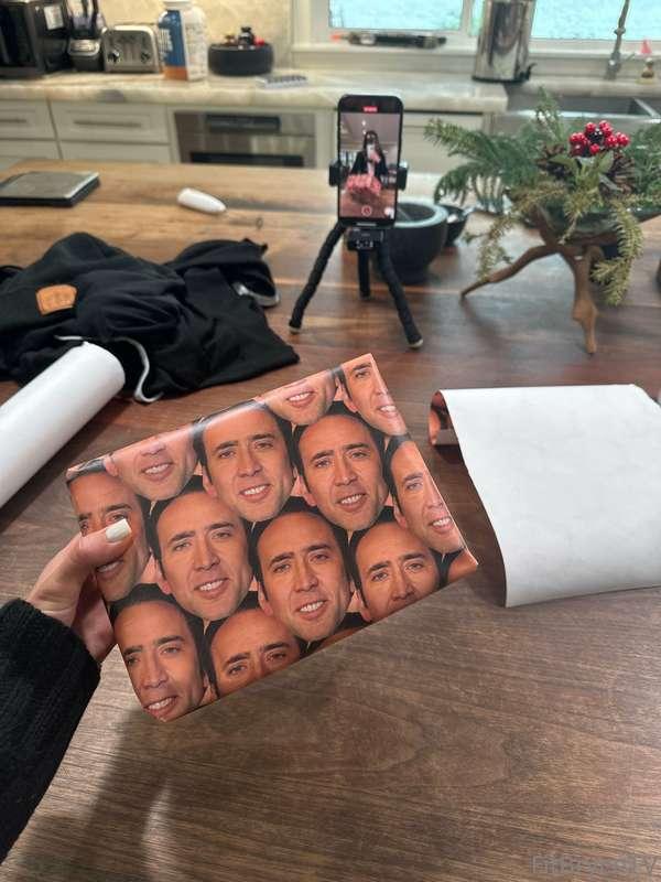 I’m still laughing about this Nic Cage wrapping paper lol