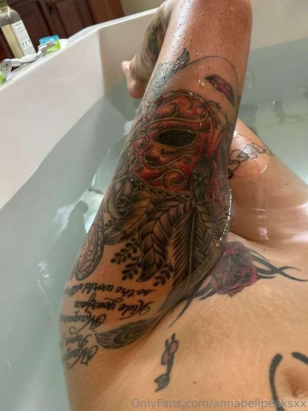 annabellpeaksxx image #0