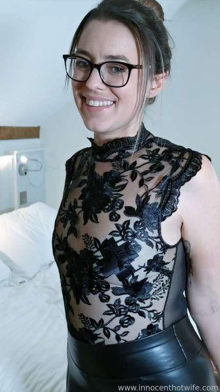 I am wearing this outfit on my night out tonight 😁😁