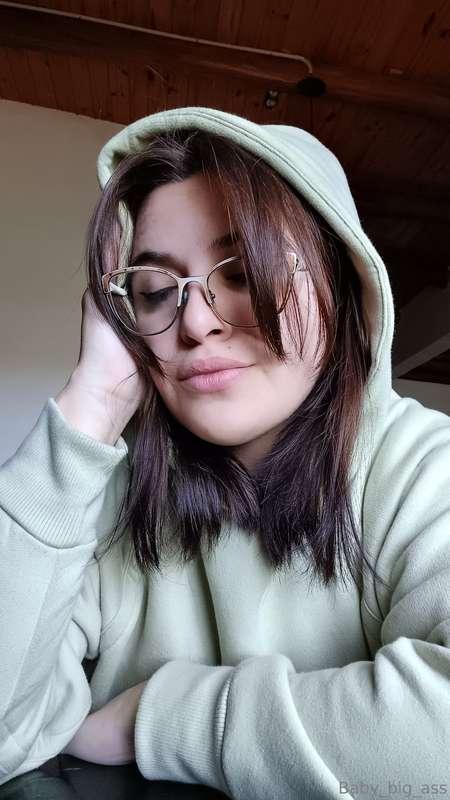 Hello 🩷🩷🩷🩷