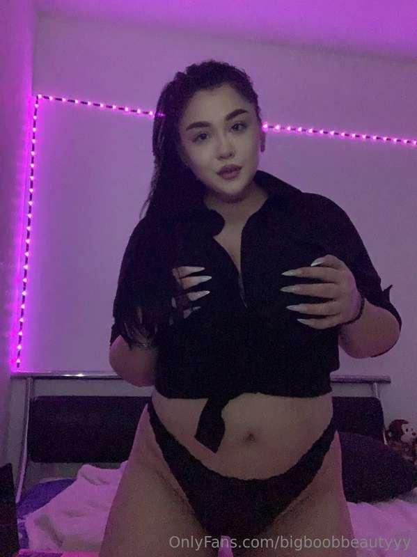 I feel like having a little fun tonight🥰