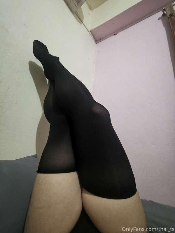 thick thighs <3