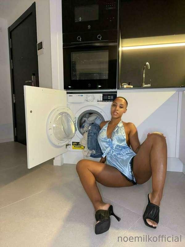 hi honey, im so horny baby, wanna play with me?🔥​🥵​😈