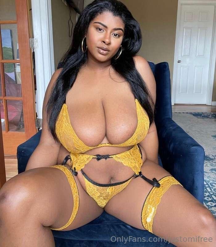 Admit you, how could you refuse all of me?🥰 come watch me li..