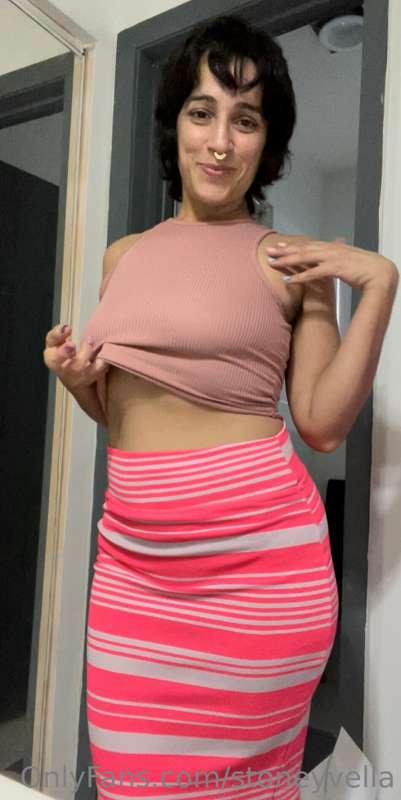 Vella In Pink sniffing her dark long wispy hairy armpits as ..