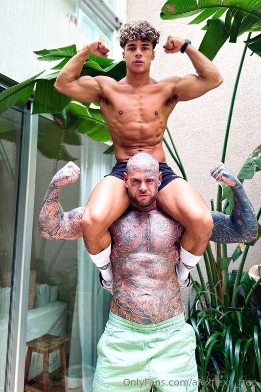 alexflexx_free image #0