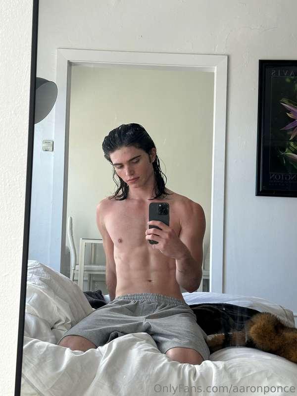 I'm here on the bed waiting for you 👿