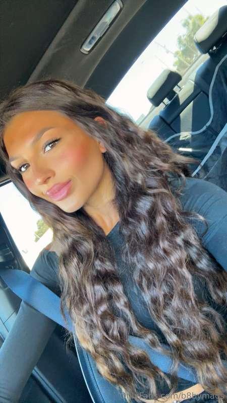 curly hair dont care 🩷