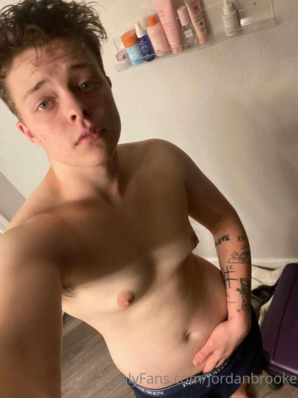 👅🫦