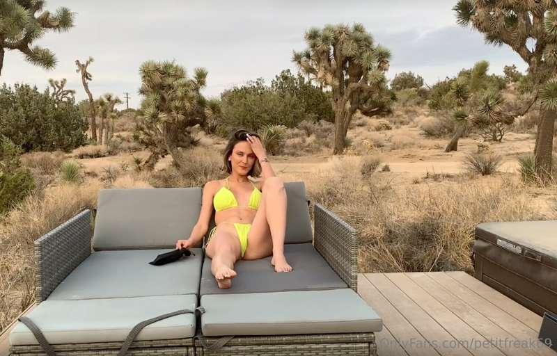 Video 59:  ***💦🔥Out door Solo🔥💦*** So Its been quite some ti..