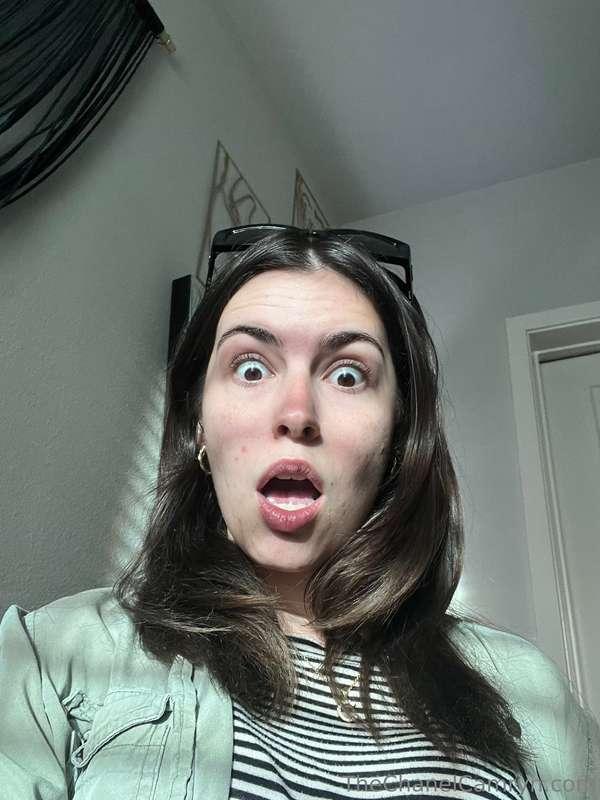Me when you send me a dick pic for me to rate 😏  Message me ..