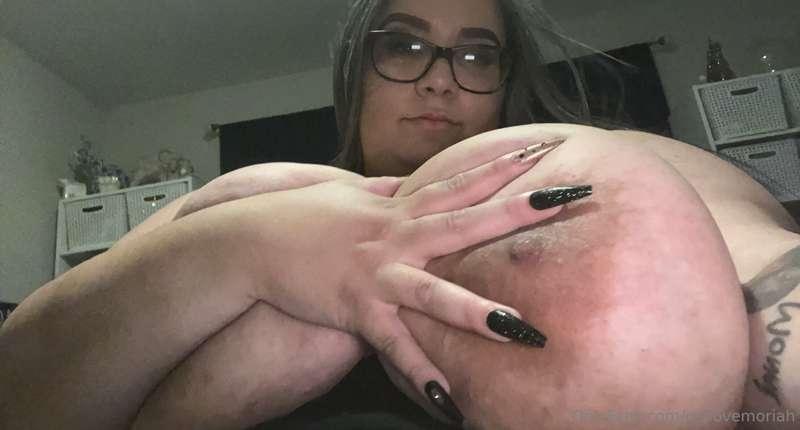 Have you joined my VIP page @msmoriahlove ??? You better hur..