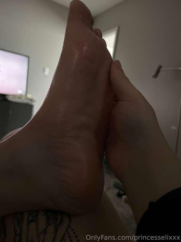 Rub it😫😫