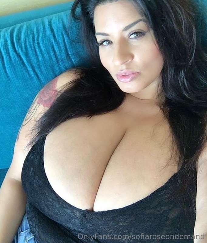 Come. Here. Now😈