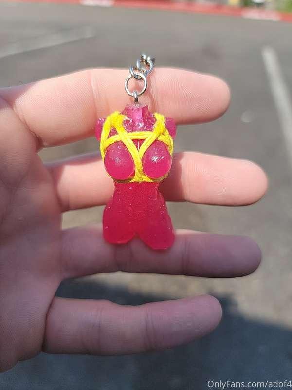 My latest keychain creation, a munenawa tie with breast cinc..