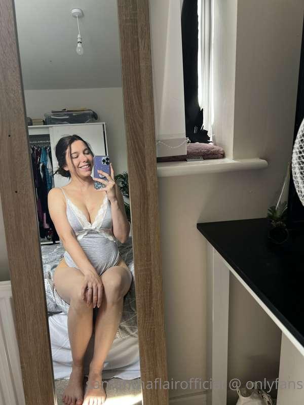 samanthaflairofficial image #15