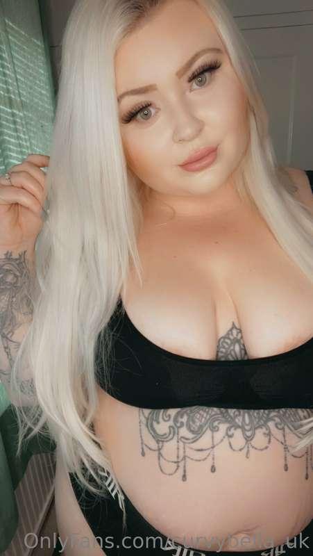 curvybella_uk image #2