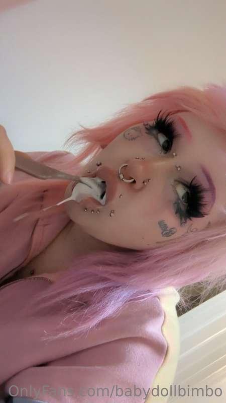 sorry for no new stuff again
im on a few new meds and also h..