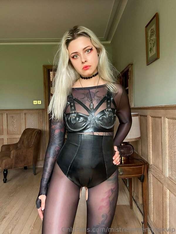mistressmercyxoxvip image #5