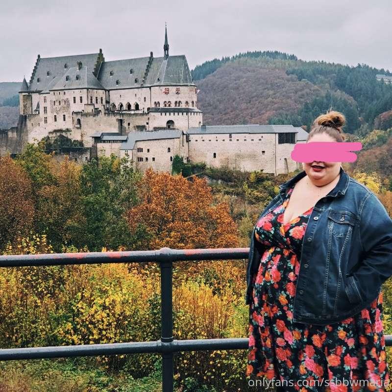 Fatty in the wild… I do wear clothes sometimes. I just liked..