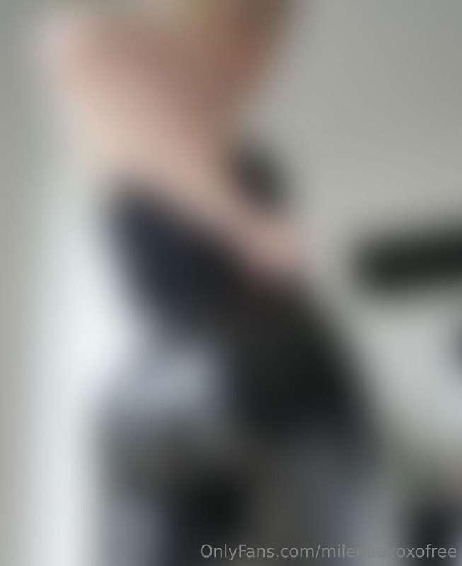 Well that sure was a HOT video yesterday, wasn't it?? 🥵💦 Her..