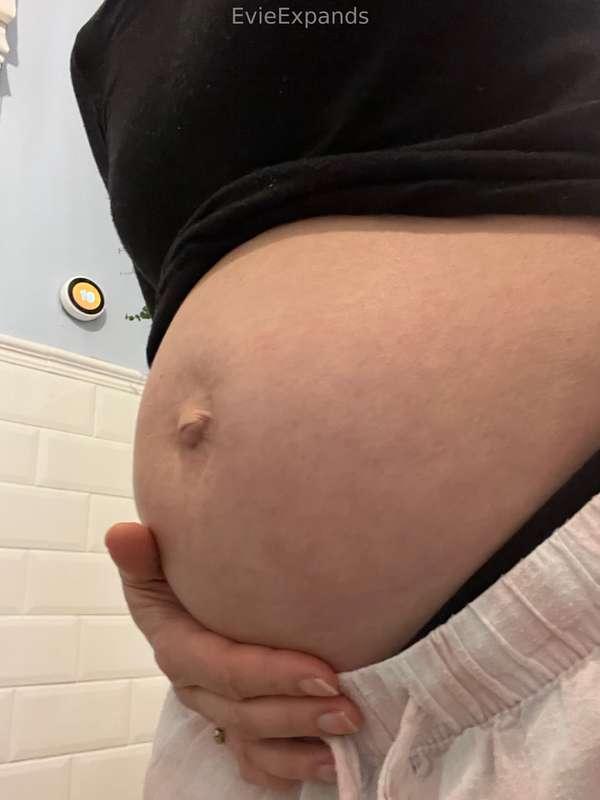 evieexpands image #1