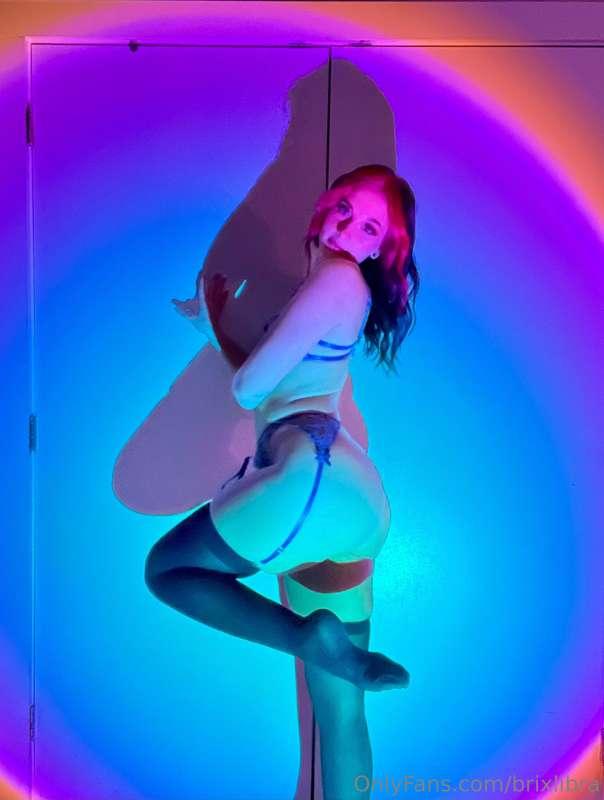 Worship me until there’s nothing left of yourself 😈