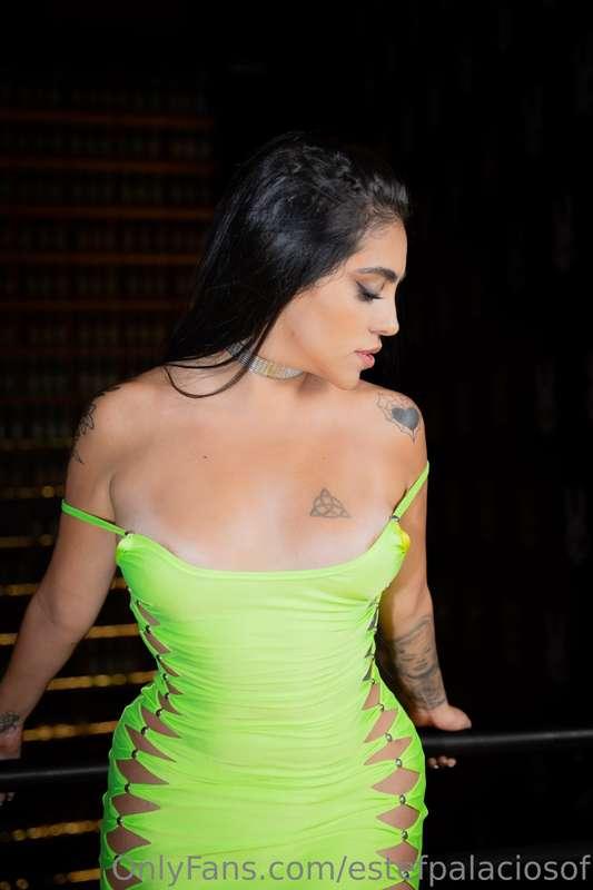 Soooo hot 🥵🔥