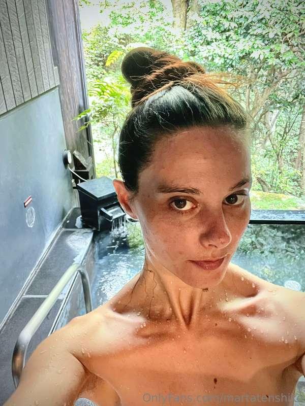 Memories from Onsen 🧖🏻‍♀️ 
Private room 😏