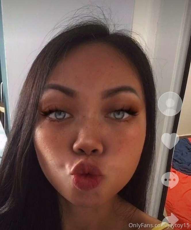 Kiss to all of you my dear ones ❤️ working hard to make new ..