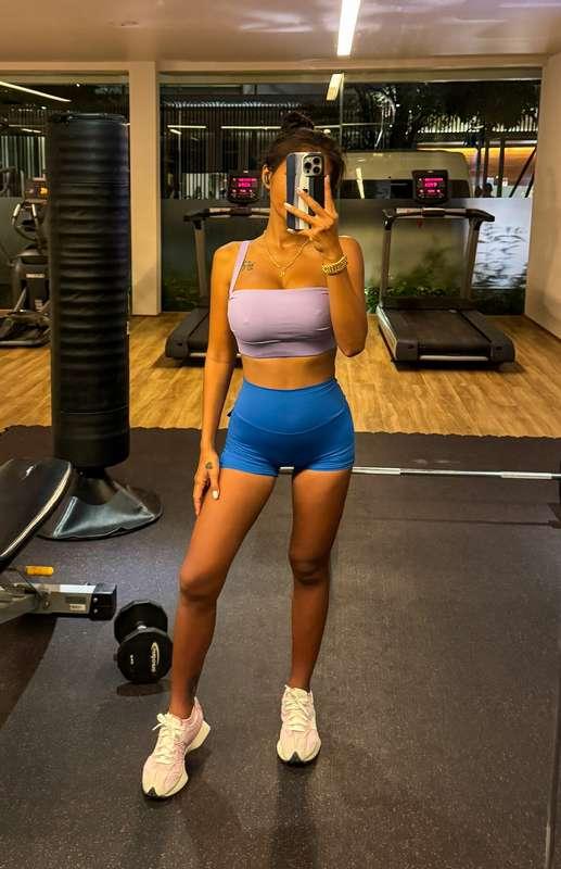 Watch me sweat, daddy! 💪🏋️‍♀️