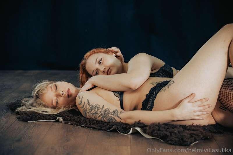 Lets lie here for a moment<3