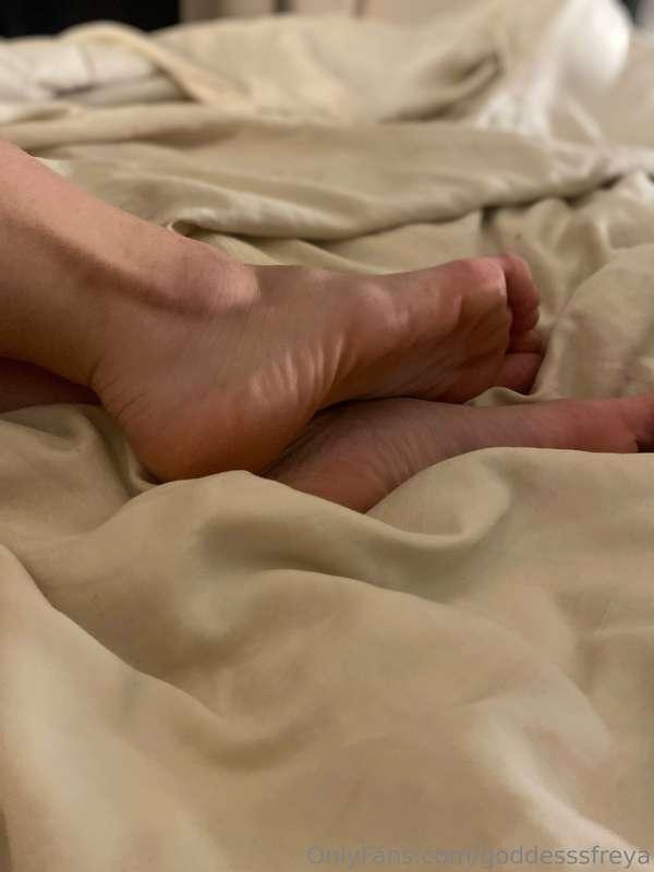 You’re waking up next to this, enjoy😉